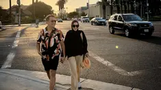 Zaskia Adya Mecca dan Hanung Bramantyo saat berada di Garden Grove, California. (Foto: Instagram/ zaskiadyamecca).