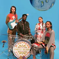 Stella McCartney hadirkan cara baru untuk kenang The Beatles (Foto: Stella McCartney)