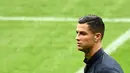 Penampilan pemain Juventus Cristiano Ronaldo saat mengunjungi Stadion Wanda Metropolitano, Madrid, Spanyol, Selasa (17/9/2019). Juventus akan menghadapi Atletico Madrid pada laga Grup D Liga Champions. (OSCAR DEL POZO/AFP)