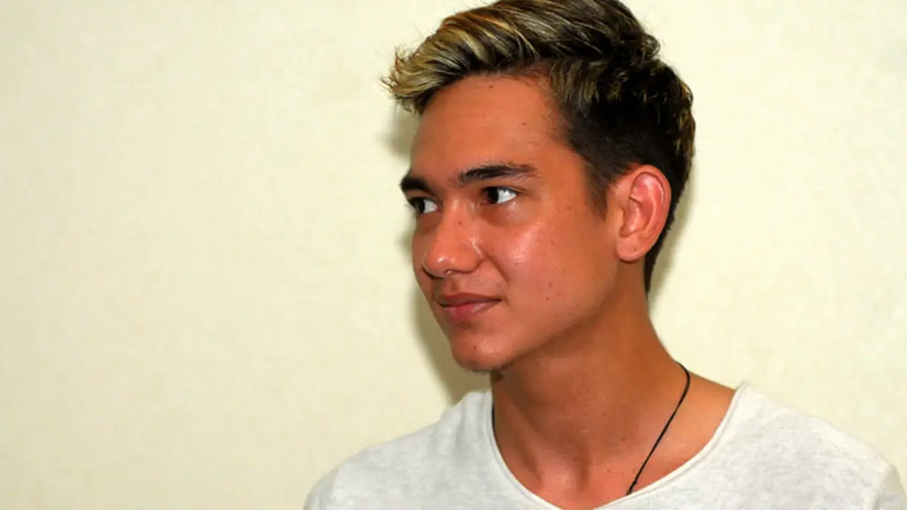 Adipati Dolken