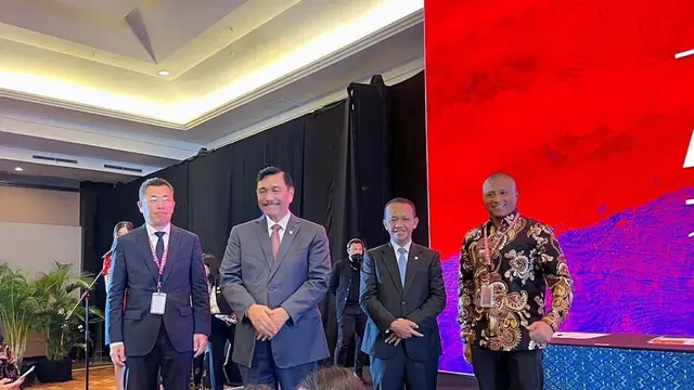 Investasi senilai USD 2 Miliar atau setara Rp 30,9 triliun (kurs 15.489 per dolar AS) untuk mendukung Zero Flaring 2030 dan Dekarbonisasi value chain dari industri minyak dan gas di Indonesia