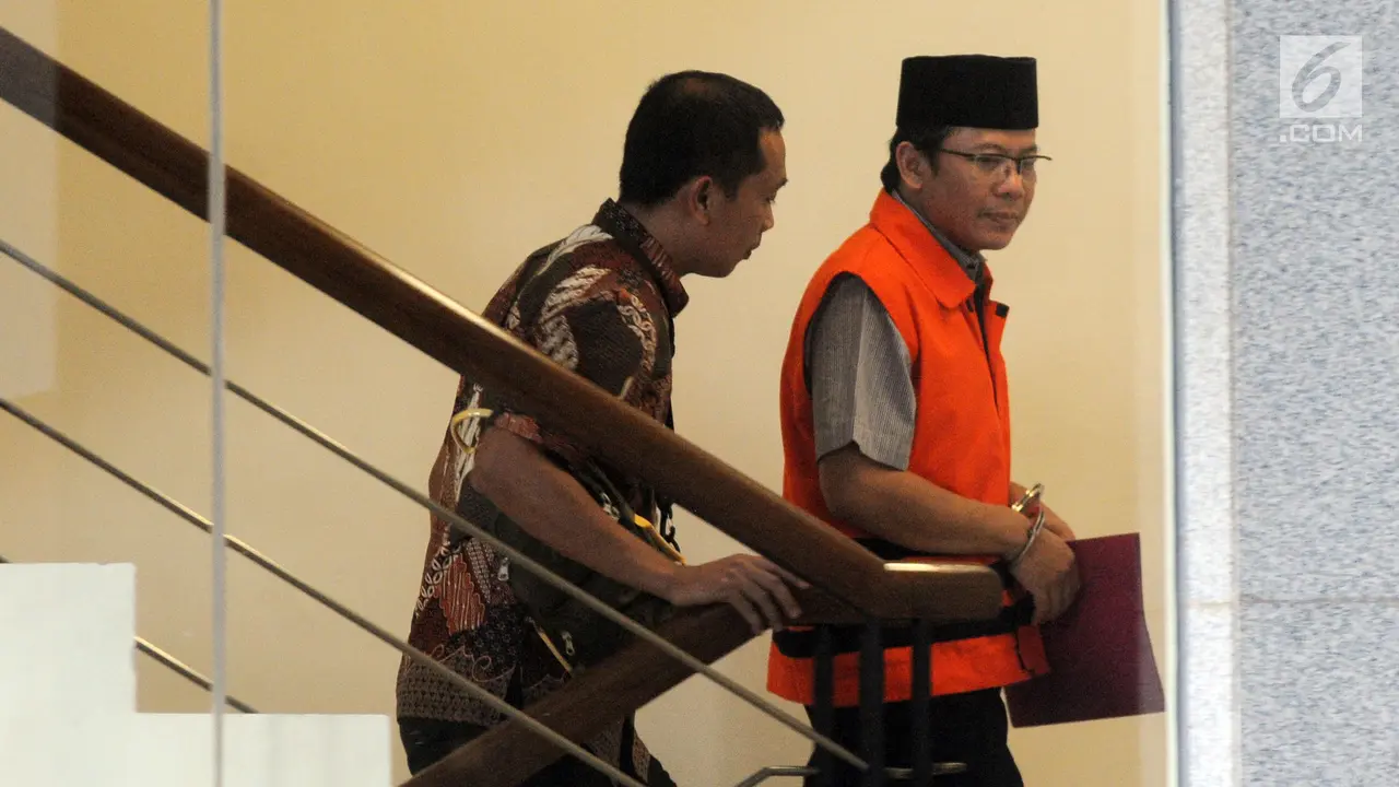 Lengkapi Berkas, KPK Kembali Periksa Taufik Kurniawan