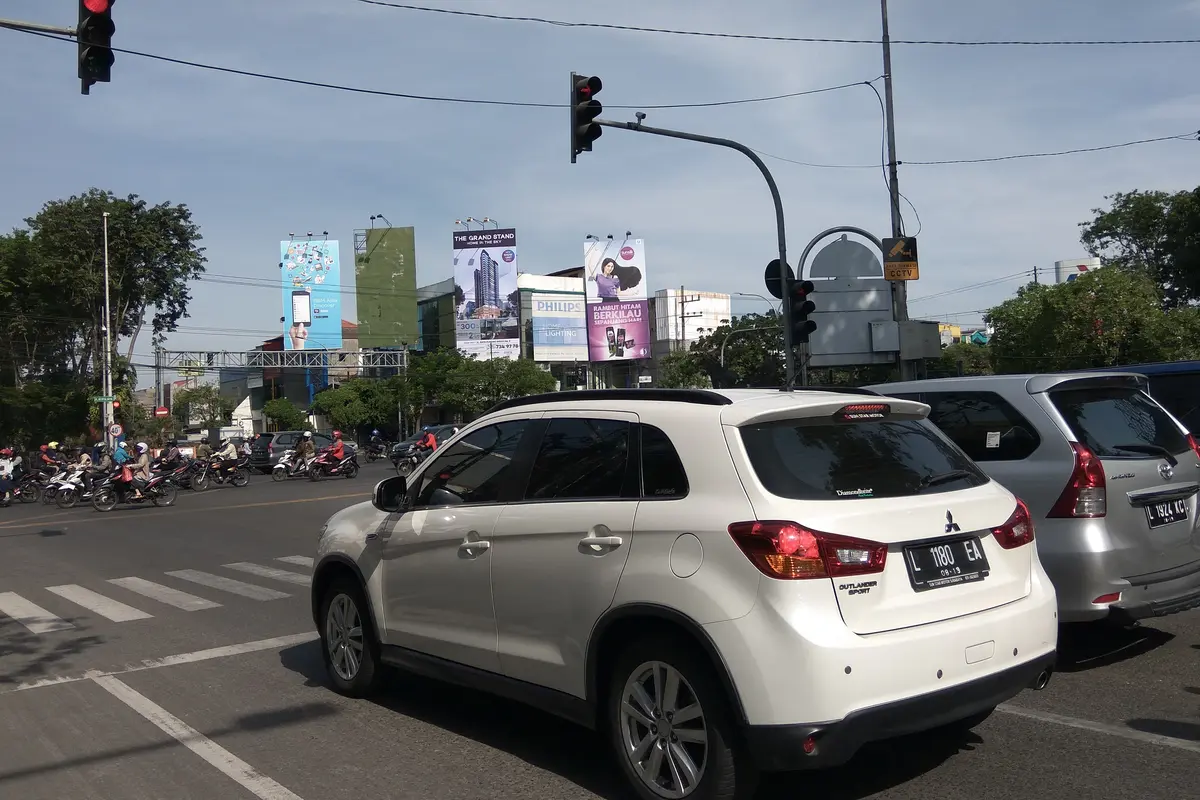 CCTV terpasang untuk merekam pelanggar lalu lintas