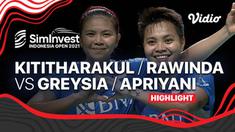 Berita video highlights semifinal Indonesia Open 2021 nomor ganda putri antara Greysia Polii / Apriyani melawan pasangan Thailand, Jongkolphan Kititharakul / Rawinda Prajongjai, Sabtu (27/11/2021) sore hari WIB.