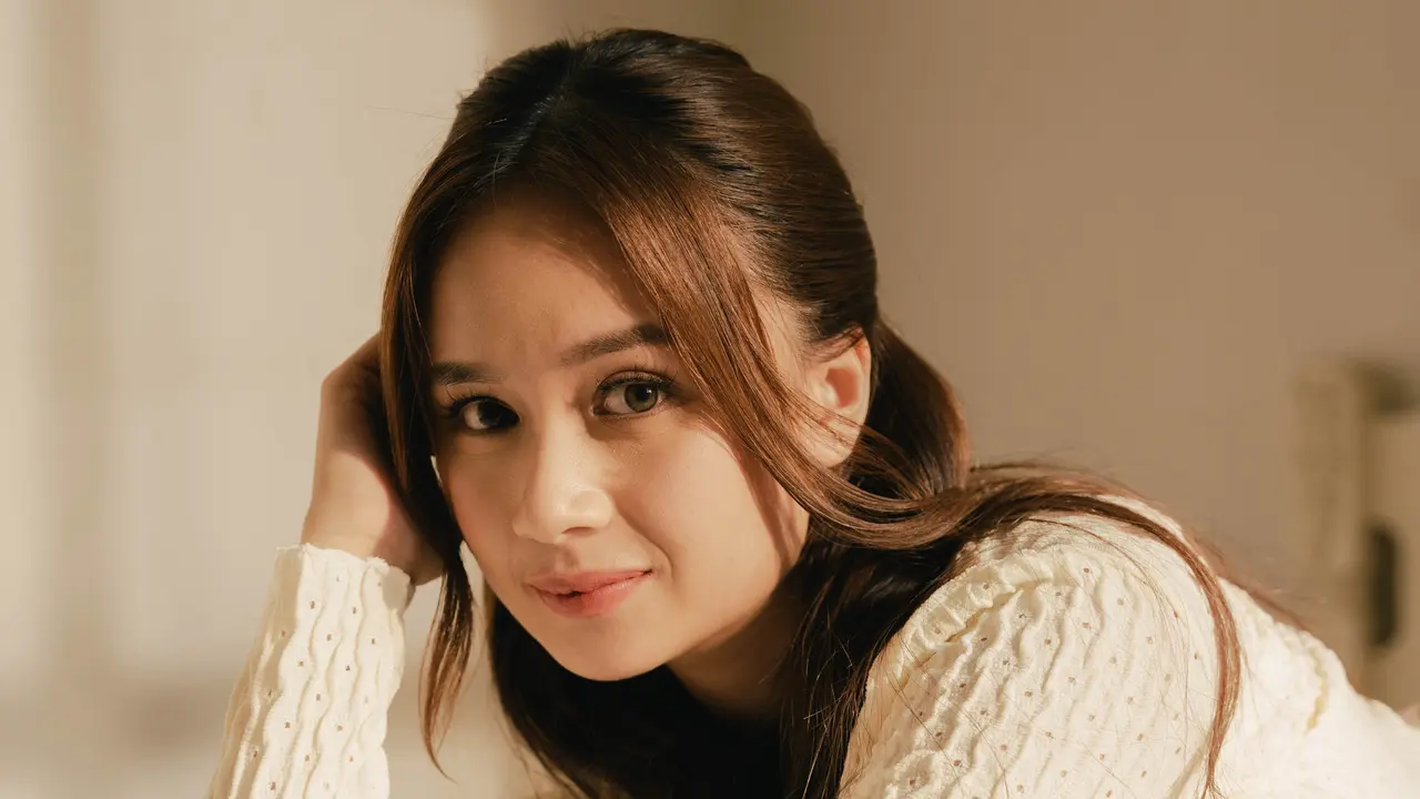Chintya Gabriella [Foto: Warner Music Indonesia]