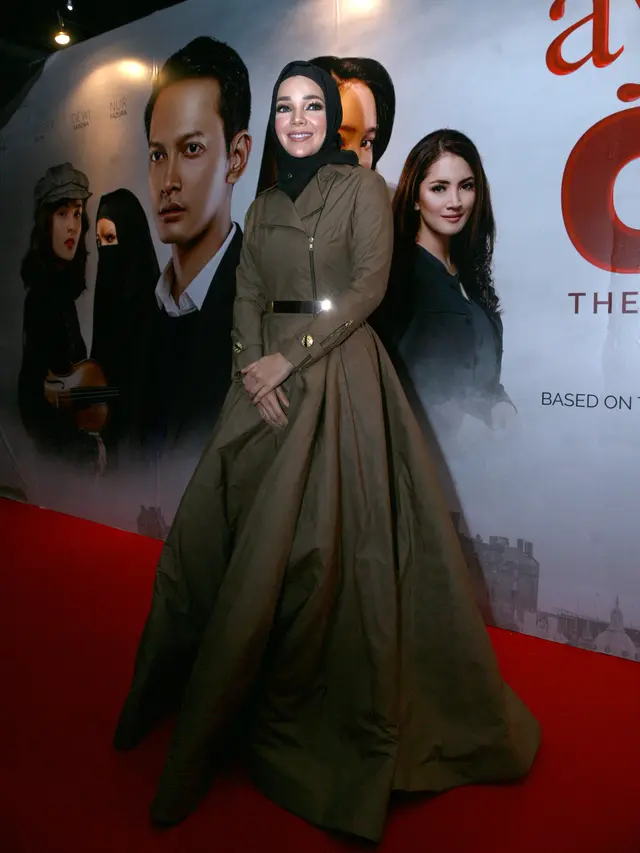 [Bintang] Selain Soal Cinta, Ini yang Disampaikan di Ayat-Ayat Cinta 2