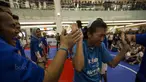 Seorang pebasket putri menangis saat lolos dari National Training Camp Junior NBA di Pluit Village, Jakarta, Minggu (10/9/2017). Sebanyak 16 pebasket terbaik akan diberangkatkan ke China untuk nonton langsung laga NBA. (Bola.com/Vitalis Yogi Trisna)