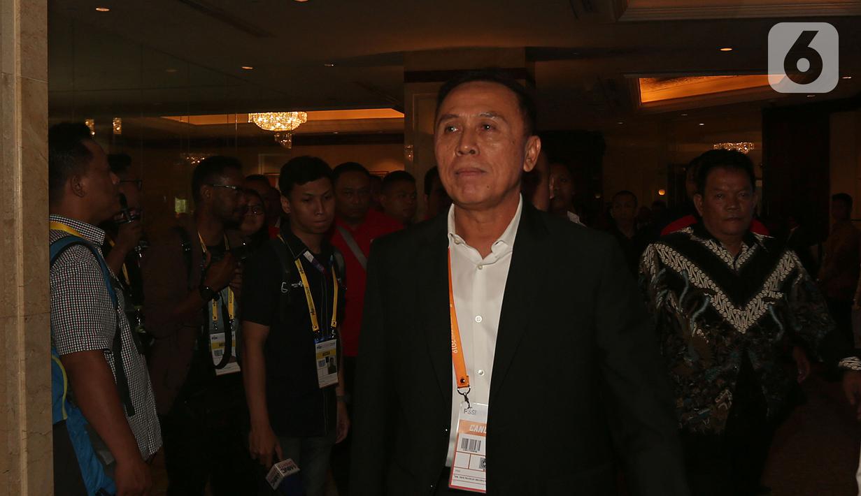 Mochamad Iriawan atau Iwan Bule menghadiri Kongres Luar Biasa (KLB) Pemilihan PSSI di Jakarta, Sabtu (2/11/2019). Iwan Bule menang mutlak di KLB PSSI yang mengagendakan pemilihan Ketua Umum PSSI periode 2019-2023 dengan raihan suara mutlak 82 dari jumlah voters 85. (Liputan6.com/Herman Zakharia)