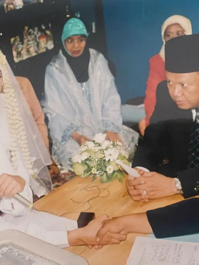 Potret mendiang Timmy Habibie (Sumber: Instagram/echi_ismail)