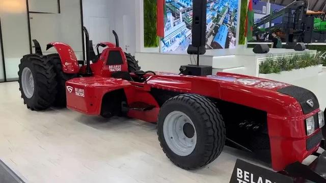 Mobil F1 dari Onderdil Traktor