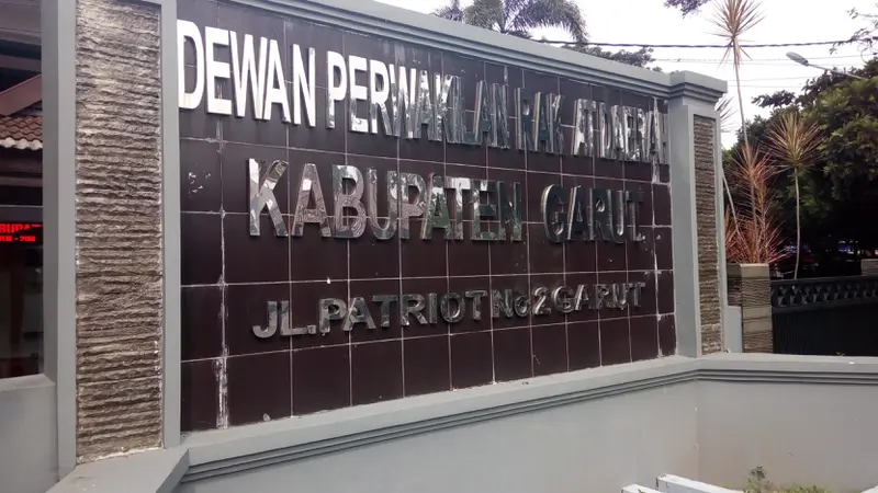 Gedung DPRD Garut di jalan Patriot, Sukagalih, Kompleks Perkantoran Pemda Garut