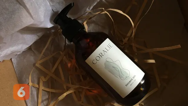 Coralie Shower Gel