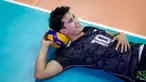 Pemain Timnas Voli Indonesia, Fahry Septian Putratama berpose di depan fotografer setelah latihan untuk persiapan Asian Games 2023 di Padepokan Jenderal Polisi Kunarto, Sentul, Bogor, 14 September 2023. Fahry berhasil mencatatkan sejarah sebagai pevoli Indonesia pertama yang main di Eropa. (Bola.com/Bagaskara Lazuardi)