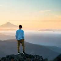 Ilustrasi Lagu Break My Heart Credit: unsplash.com/Tim