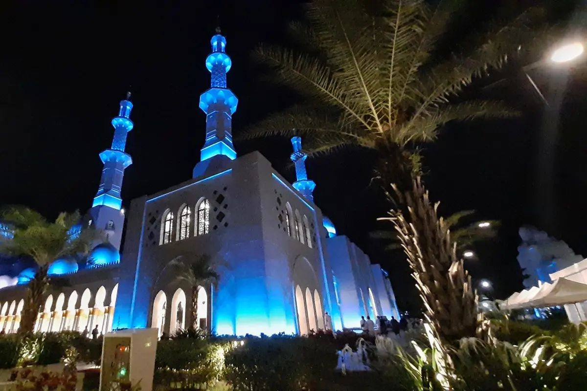 Masjid Raya Sheikh Zayed Solo