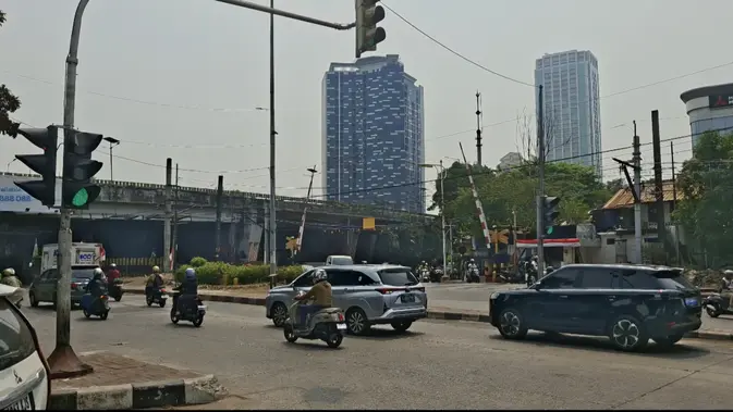 Sempat Dipenuhi Massa, Begini Kondisi Terkini Jalan Pejompongan