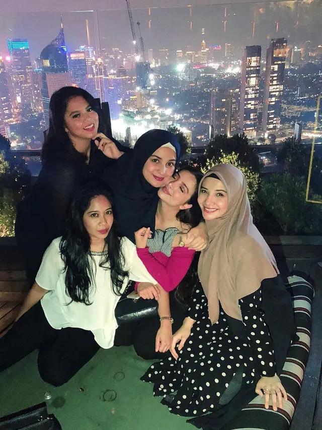 Sarah Samantha pendatang baru di dunia hiburan (Foto: Instagram/saraminti)