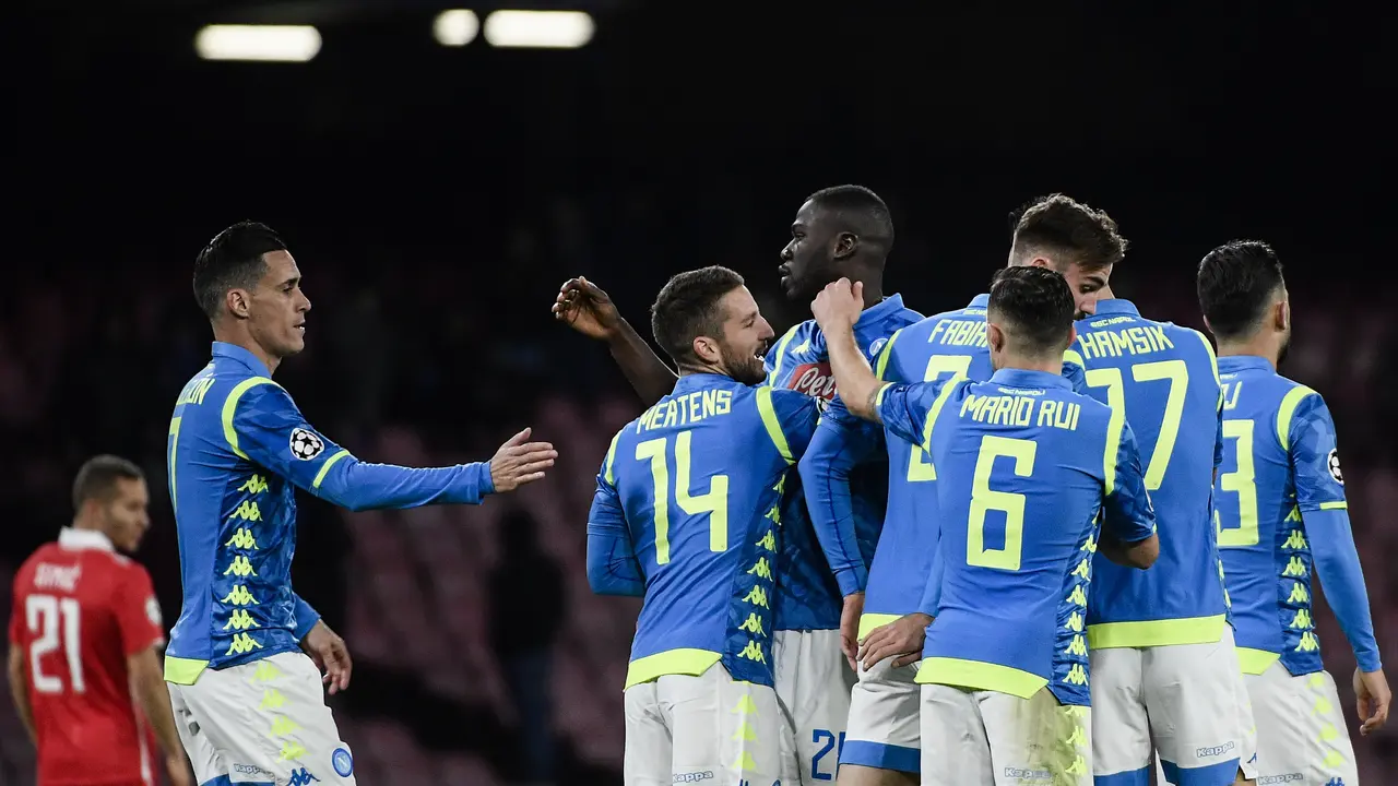 Napoli Perbesar Harapan Lolos ke 16 Besar