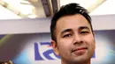 Seakan tak bisa jauh dari bisnis, kini Raffi Ahmad juga akan membuatkan bisnis untuk buah hatinya, Rafathar Malik Ahmad. Namun mengingat usia sang anak yang masih terlalu kecil, Raffi masih menunggu 2 atau 3 tahun lagi. (Andy Masela/Bintang.com)