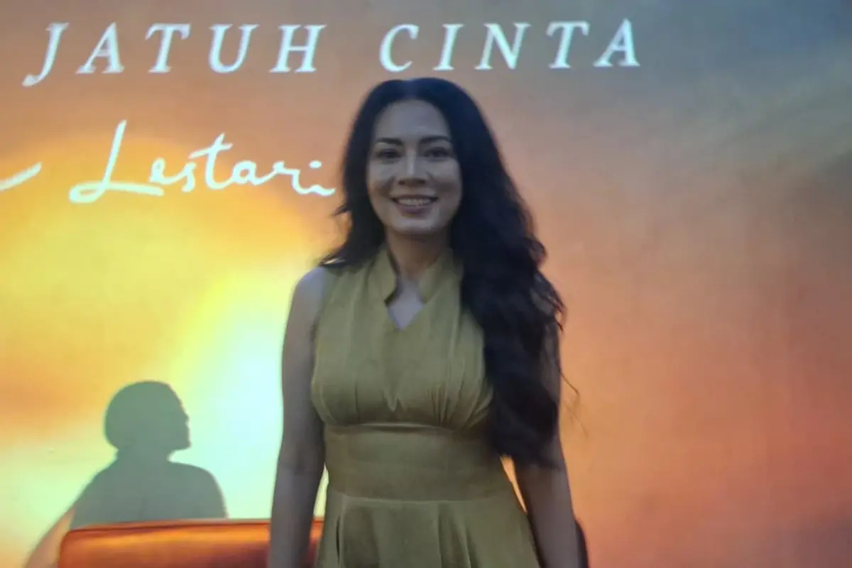 Dee Lestari. (Ratnaning Asih/ Liputan6.com)