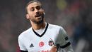 Besiktas melepas penyerang Cenk Tosun untuk bergabung dengan Everton dengan nilai transfer sebesar 27 juta pound sterling pada bursa transfer januari 2018. (AFP/Bulent Kilic)