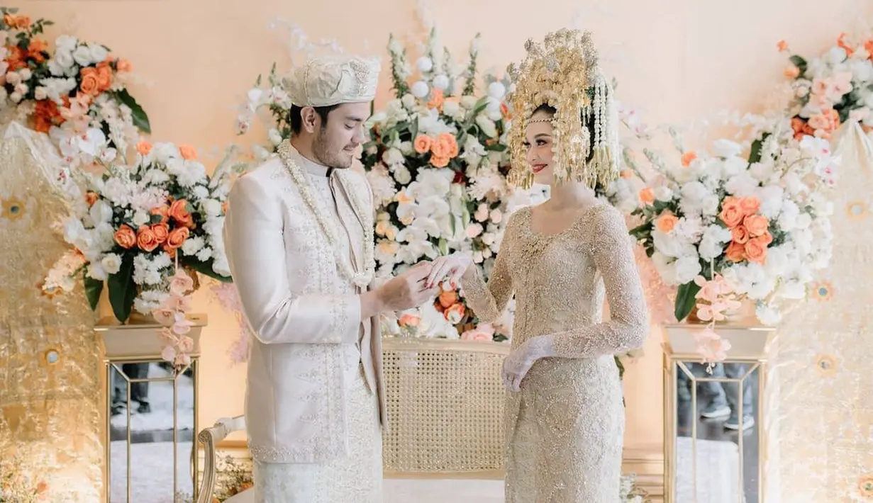 Faradilla Yoshi dan Bryan Mckenzie (Instagram/bootesphotography)