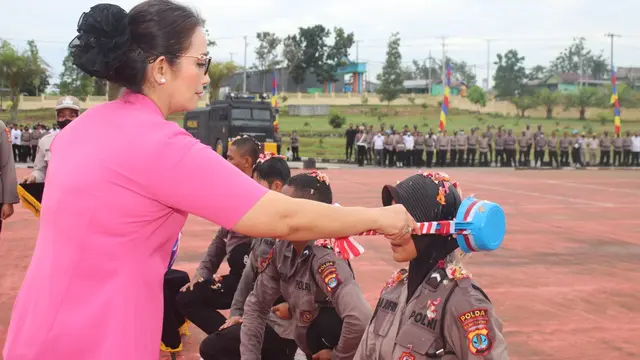 Penyambutan Bintara Remaja dan Tradisi Keluarga Asuh Bintara Polri di Polda Kaltara Tahun 2023