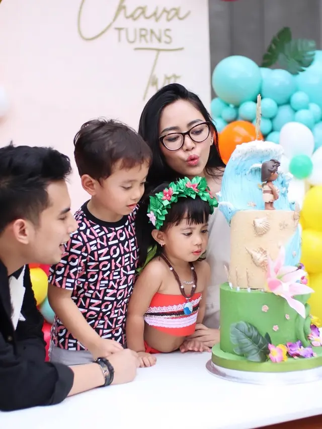 5 Potret Kebersamaan Rachel Vennya dan Niko Al Hakim Usai Cerai, Didoakan Rujuk