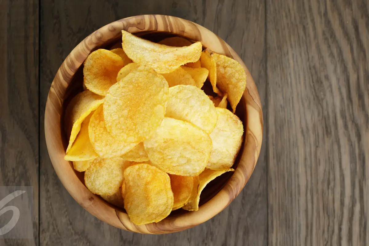 Doyan Ngemil Keripik Kentang? Ini Lho Sosok Penemunya