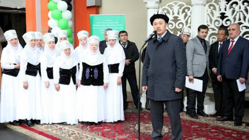 Pembukaan pameran di Kyrgyzstan yang diikuti KBRI Tashkent. (Sumber: KBRI Tashkent/SYK)