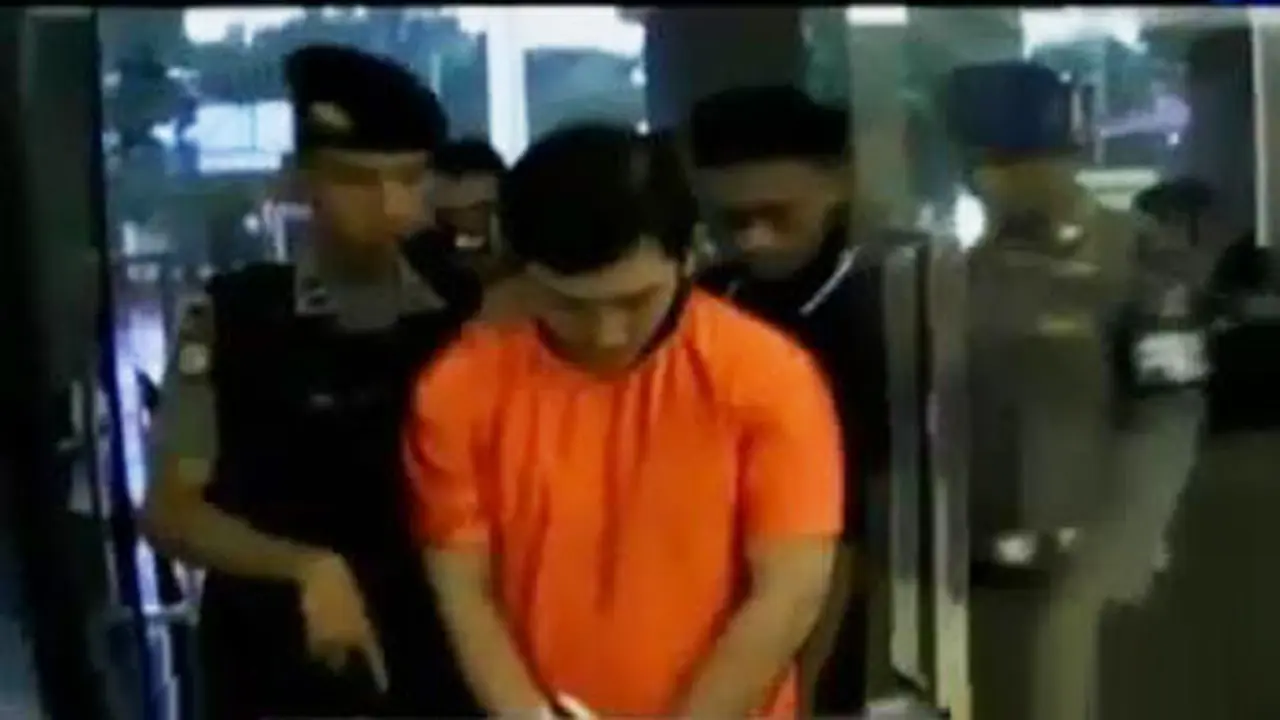 VIDEO: Pembunuh Bocah SD di Bogor Ditangkap