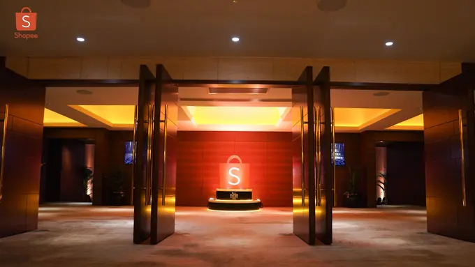 Berikan Apresiasi Besar, Ini 33 Brand, Seller, UMKM, Partner, hingga Creator yang Menerima Shopee Super Awards 2023