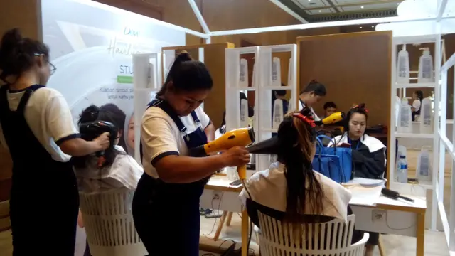 Maksimalkan Potensi Diri Tanpa Takut Rambut Rontok, Ini Caranya