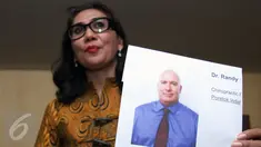 Kuasa hukum  Allya Siska Nadya menggelar konferensi pers terkait kasus Klinik chiropractic di Laguna Istora Senayan, Jakarta, (08/01). Allya meninggal setelah diduga adanya malpraktek yang terjadi di klinik Chiropratic First. (Liputan6.com/Faisal R Syam)