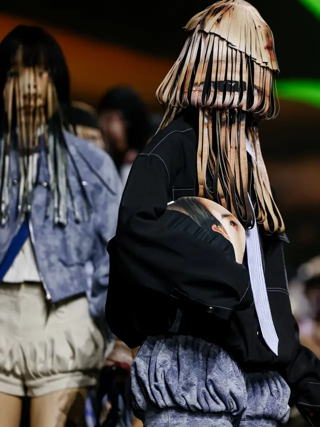 5 Fashion Show Paling Mencuri Perhatian di Shanghai Fashion Week 2024