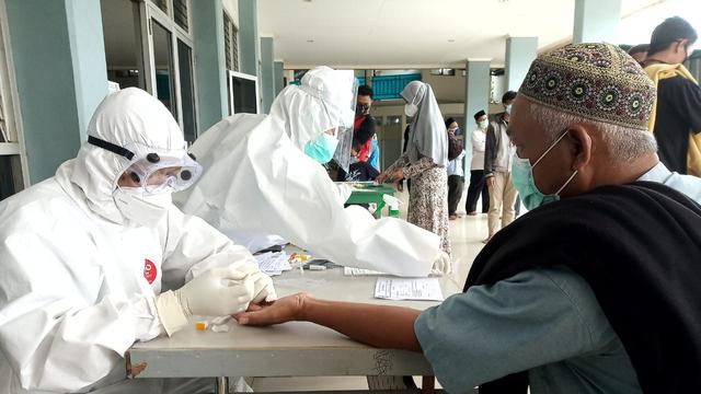 4 099 Warga Tangsel Jalani Rapid Test Hasilnya 122 Orang Reaktif Corona Covid 19 News Liputan6 Com