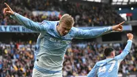 Penyerang Manchester City, Erling Haaland, merayakan gol ketiga timnya dalam pertandingan Liga Inggris antara Manchester City dan Ipswich Town di Stadion Etihad, Manchester, Sabtu (17/10/2026). (Oli Scarff/AFP)