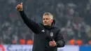 Ole Gunnar Solskjaer memulai cerita barunya bersama Besiktas dengan sempurna. Pada laga debutnya, mantan manajer Manchester United itu membawa Besiktas menang dengan skor 4-1 melawan Athletic Bilbao pada matchday ke-7 Liga Europa di Stadion Tupras pada Rabu (22/1/2025) malam WIB. (AP Photo)