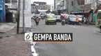 Gempa magnitudo 7,7 terjadi di wilayah laut Banda. Gempa juga bisa dirasakan di kota Ambon, Maluku. Warga terlihat tenang walau sempat merasakan gempa.