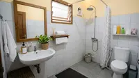 8 Penyebab Kamar Mandi Bau Meski Saluran Air Sudah Dibersihkan, Ini Sumber Masalahnya