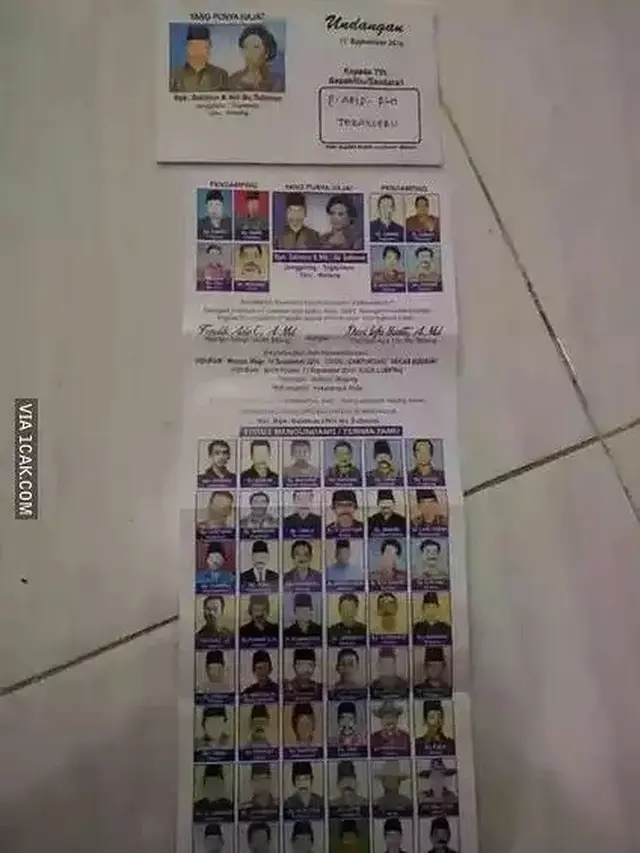 6 Undangan Nikah dengan Foto Calon Pengantin Kocak Ini Bikin Geleng Kepala