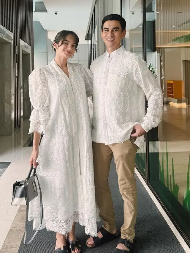 Enzy Storia Setelah Satu Tahun Jadi Istri Diplomat. [@enzystoria]