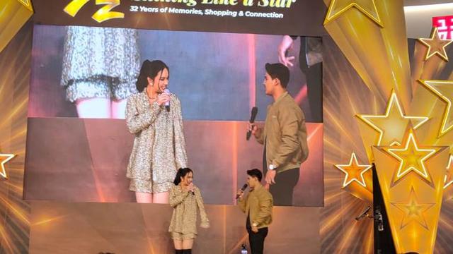 Aksi Lyodra Bikin Gemetar Karyawan dan Pengunjung di Perayaan Ultah ke-32 Mal Ciputra Jakarta.  (Liputan6.com/Henry)