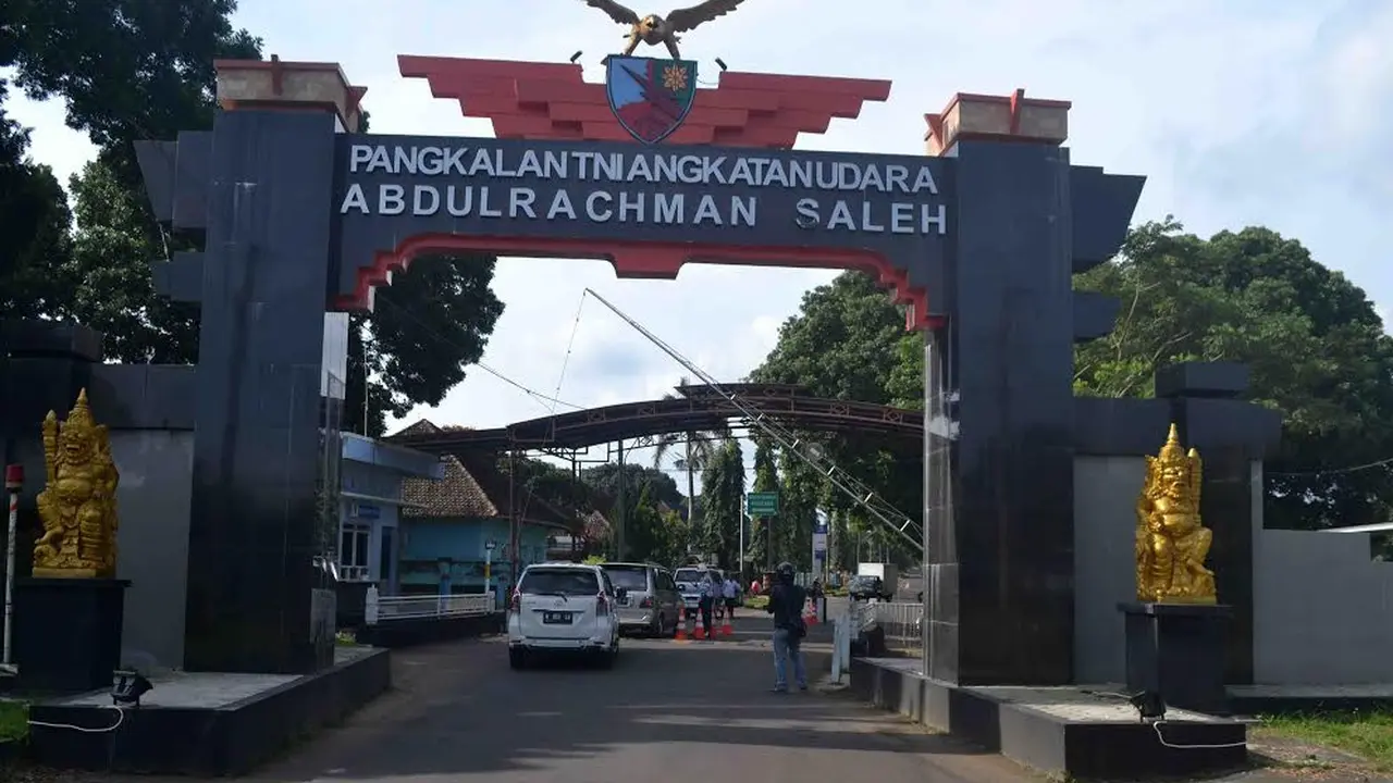 Pangkalan TNI AU Abdulrachman Saleh