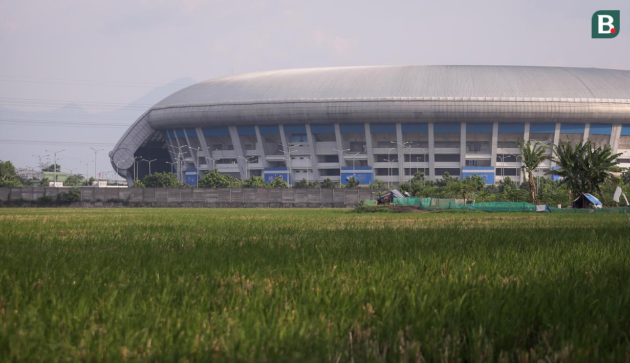Untuk kapasitas, Stadion GBLA dapat menampung hingga 40 ribu kursi penonton, sementara bila tanpa menggunakan kursi dapat menampung hingga 72 ribu orang. (Bola.com/Bagaskara Lazuardi)