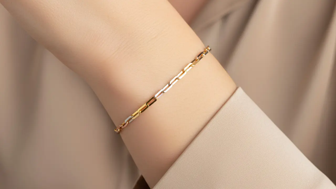7 Rekomendasi Gelang Rantai Emas Tipis 1 Gram, Simple tapi Mewah