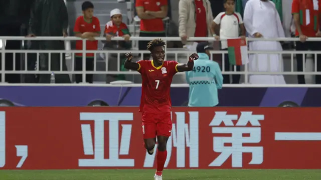 Foto: Kirgistan Tahan Imbang Oman, Timnas Indonesia Catat Sejarah Lolos ke 16 Besar Piala Asia 2023