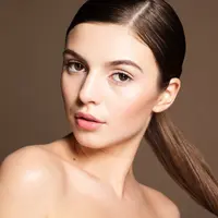 Siapa bilang untuk mendapatkan kulit sehat dan bercahaya itu kamu harus mengeluarkan banyak uang? Cara ini nggak butuh modal banyak kok... (Foto: readandfix.com)