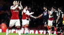 Pemain Arsenal, Jack Wilshere memberikan salam kepada penonton setelah laga melawan Crystal Palace pada lanjutan Premier League di Emirates stadium, London, (20/1/2018). Arsenal menang 4-1. (AP/Frank Augstein)