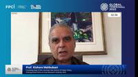 Potret&nbsp;Dekan Pendiri Sekolah Kebijakan Publik Lee Kuan Yew, Prof. Kishore Mahbubani dalam Sesi I Global Town Hal 2022, Sabtu (5/11/2022). (Dok. Global Town Hall via Youtube)